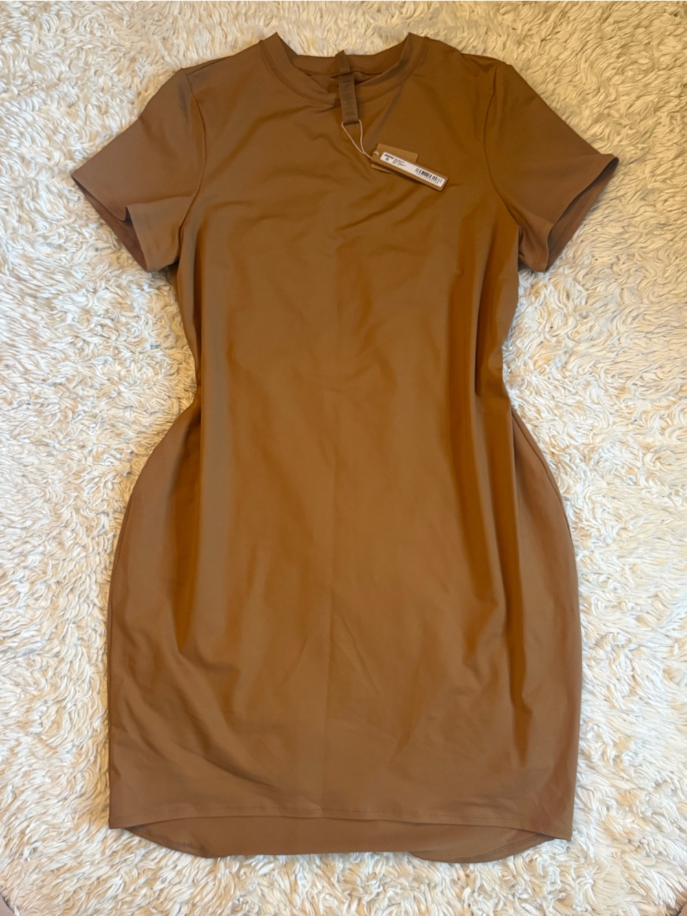 SKIMS Almond Brown Bodycon Dress Size 2X
NWT